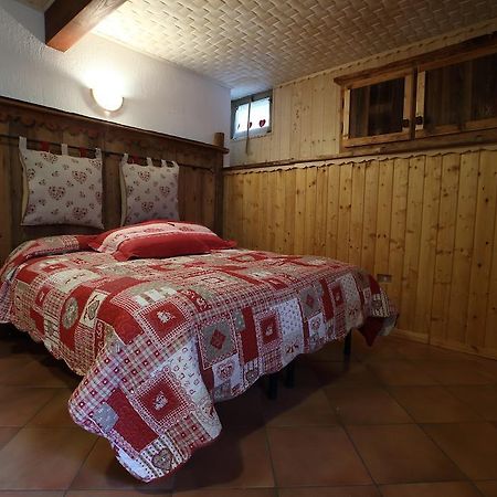 Ferienwohnung La Belette La Thuile Zimmer foto