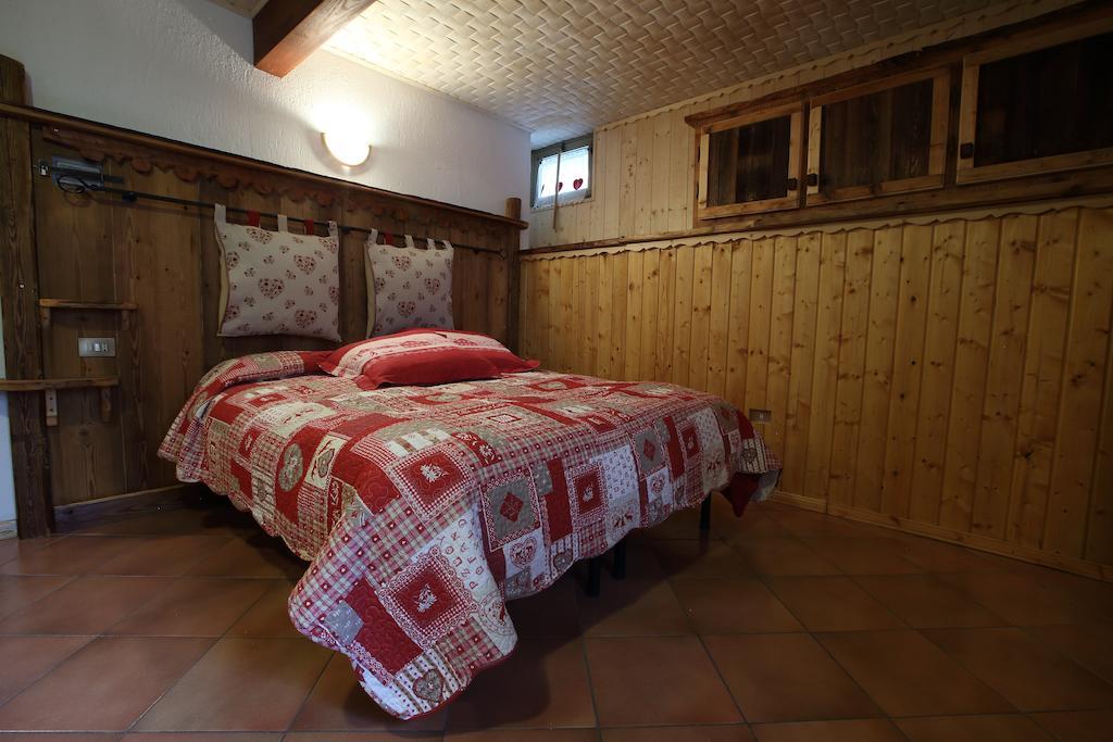 Ferienwohnung La Belette La Thuile Zimmer foto